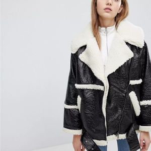 Monki Premium Shearling Aviator Jacket. Size small. Black.